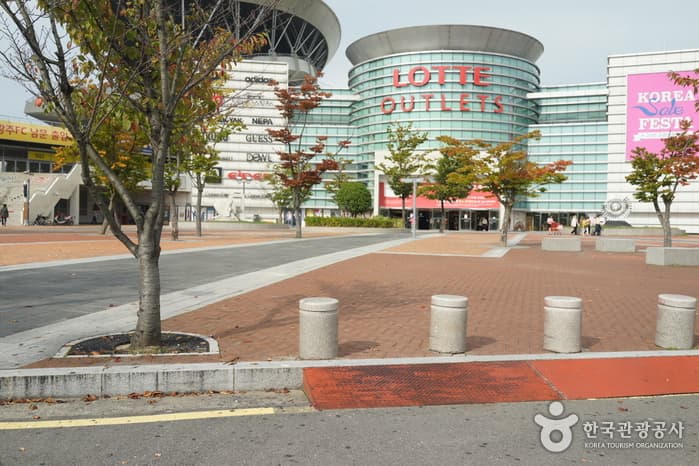 롯데아울렛 광주월드컵점
